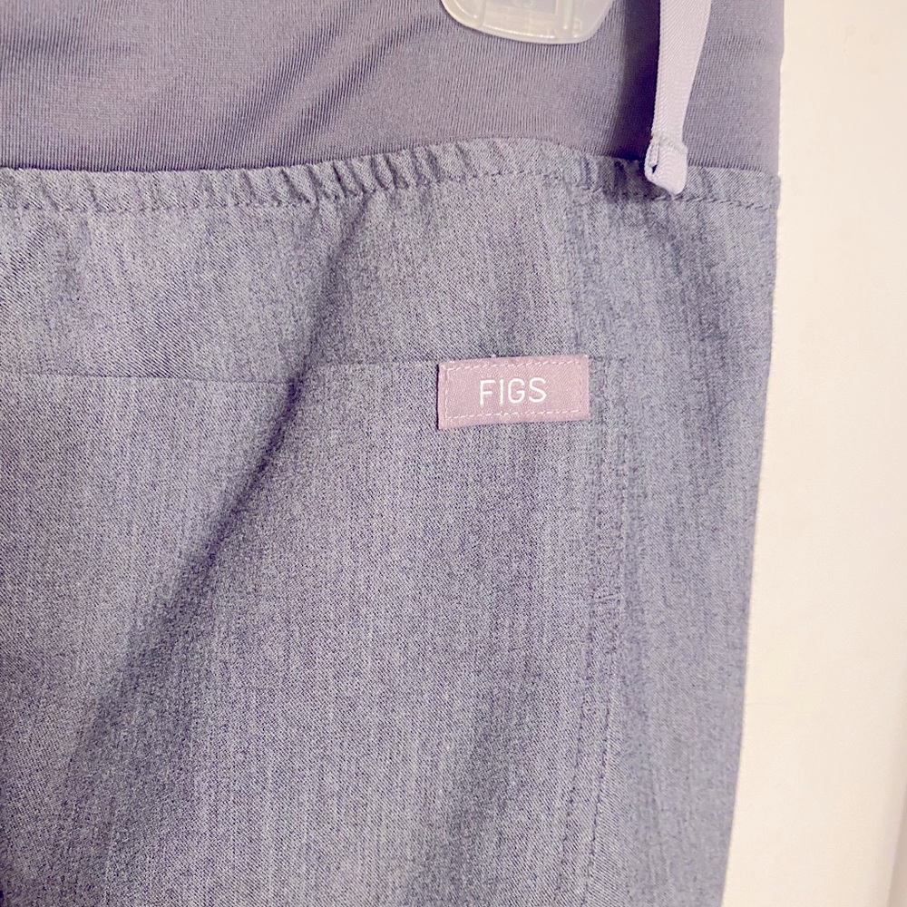 Figs Zamora joggers scrub pants